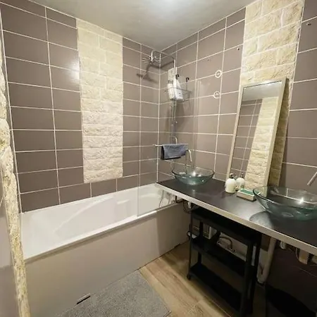 Appartement Le Lumineux - T3 63m2 - Gare Proche - Boisson Chaude *